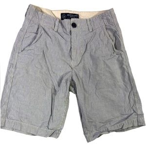 American Eagle Mens Bermuda Shorts Classic Length White/gray Size 28 Striped
